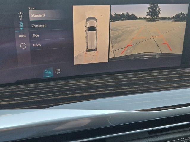 2025 Cadillac Escalade Premium Luxury