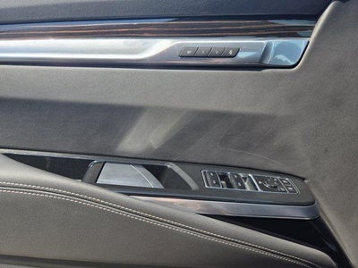 2025 Cadillac Escalade Premium Luxury