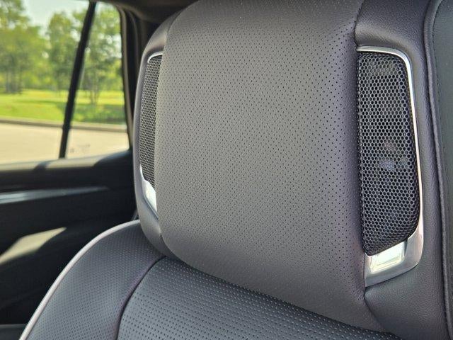 2025 Cadillac Escalade Premium Luxury