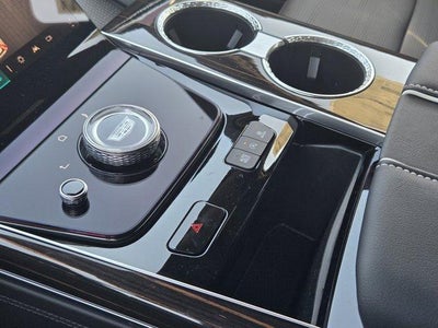 2025 Cadillac Escalade Premium Luxury