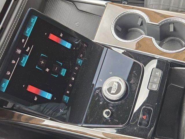 2026 Cadillac Escalade Platinum Sport - Photo 15