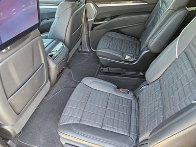 2026 Cadillac Escalade ESV Platinum Sport