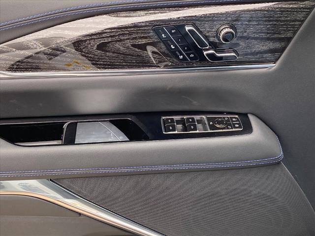 2025 Cadillac ESCALADE IQ Luxury 1