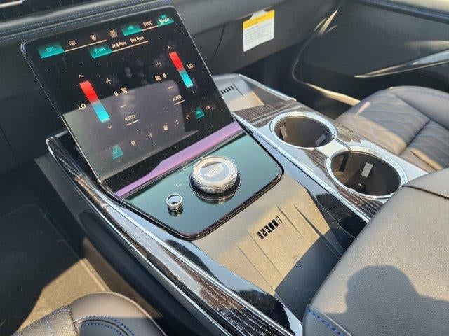 2025 Cadillac ESCALADE IQ Luxury 1