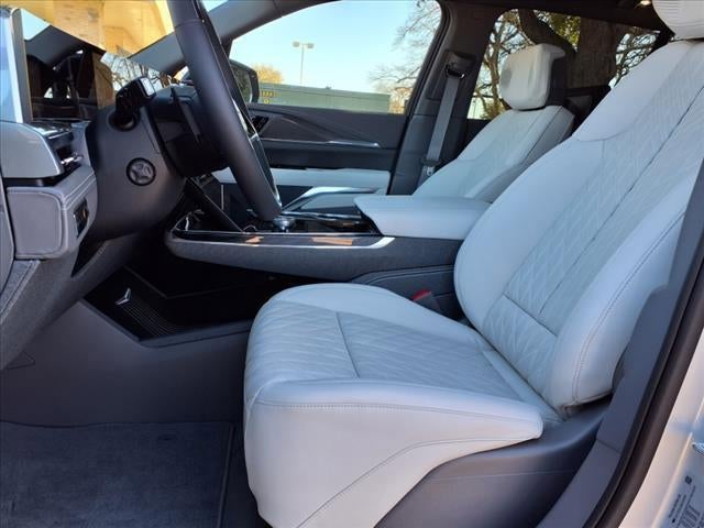 2025 Cadillac ESCALADE IQ Luxury 1