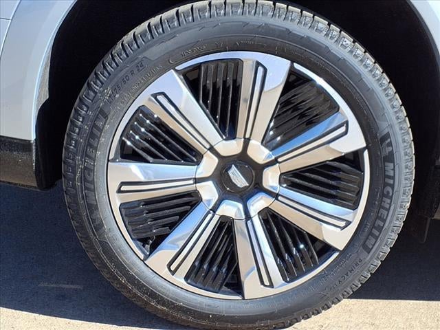 2025 Cadillac ESCALADE IQ Luxury 1