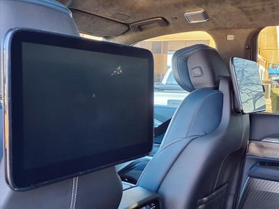 2025 Cadillac ESCALADE IQ Sport 2