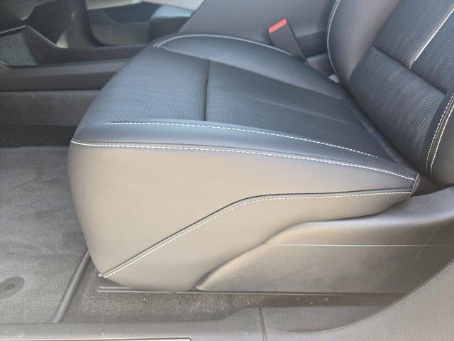 2025 Cadillac OPTIQ Luxury 2